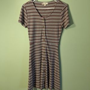 Short sleeve striped dress